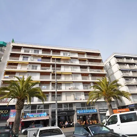 Penthouse -lloret Holiday דירה